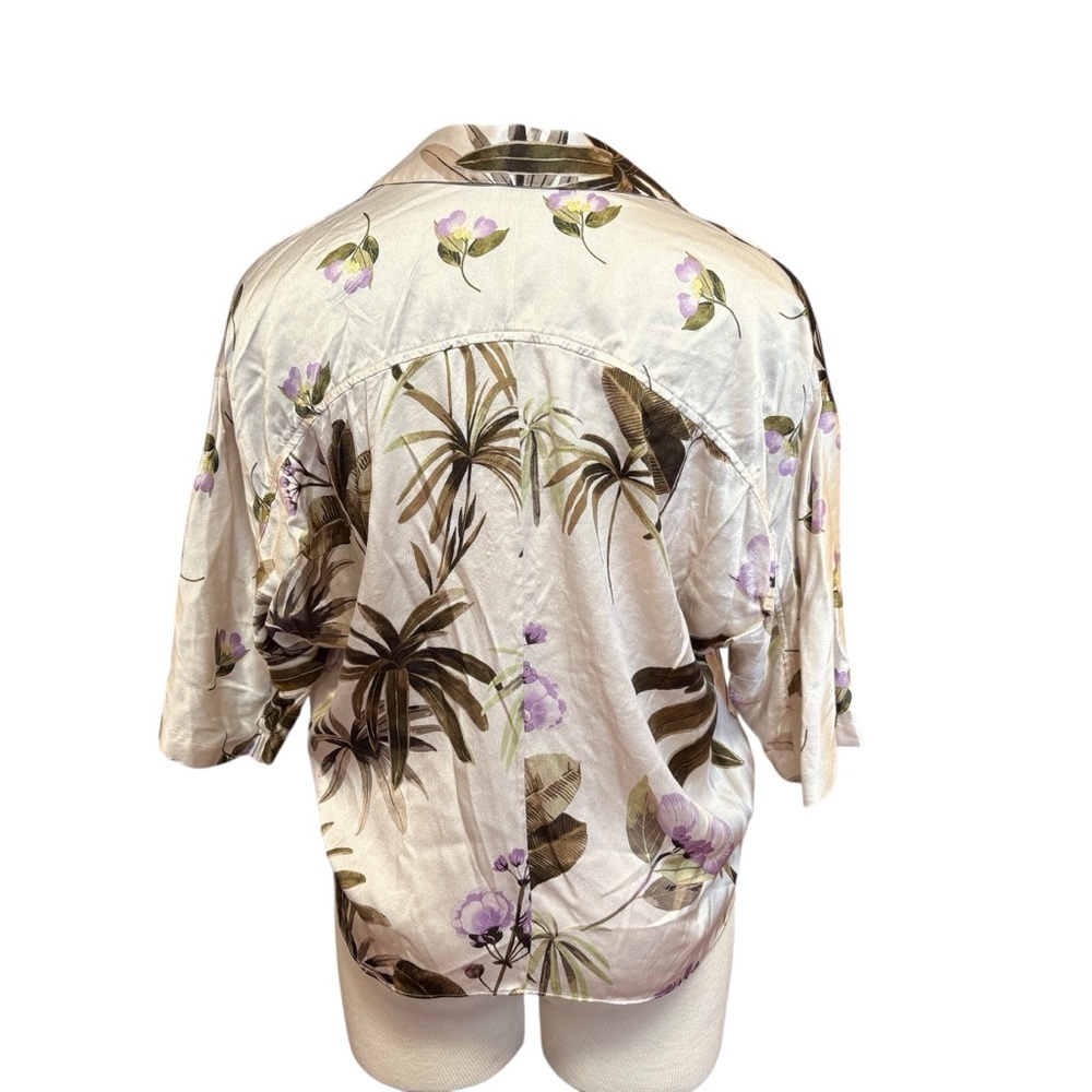 Vince Womens Blouse Floral Cream Short Sleeve Silk Sz. S - Picture 4 of 8
